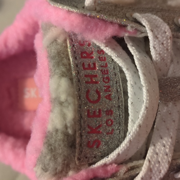 NWT Kids Sketchers Los Angeles Slip on Shoes - Size 3 - Picture 5 of 8